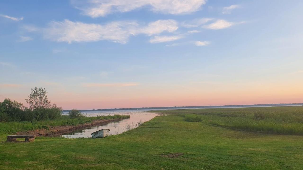 Burtnieka Ezera Maja Villa Valmiera Exteriör bild